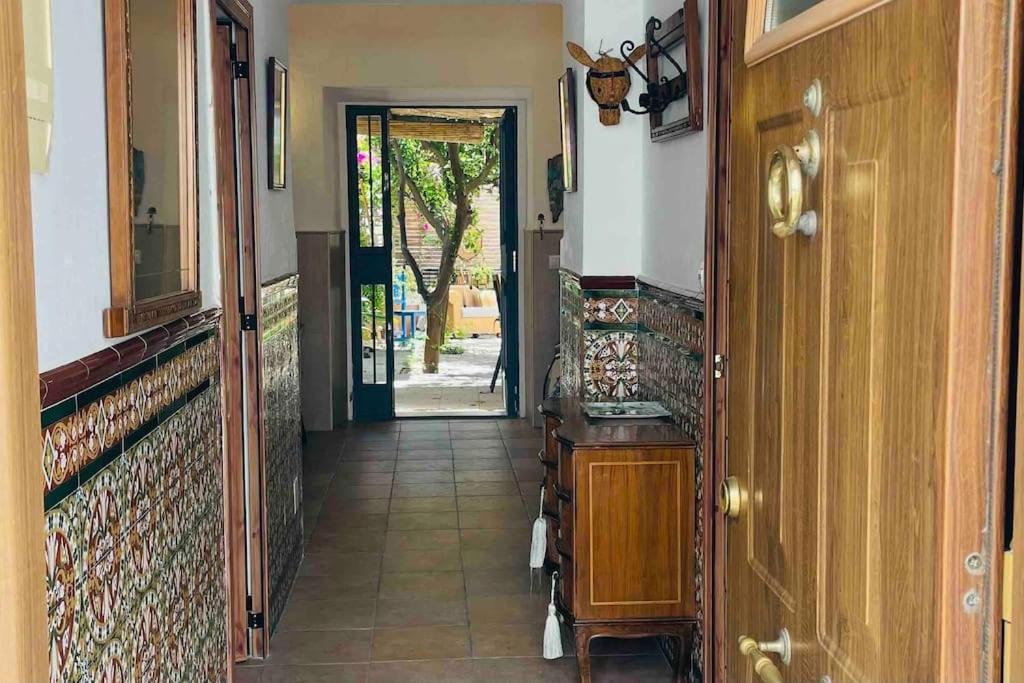 Charming 4 Bedroom Village With Patio Dom wakacyjny